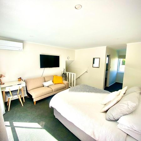 2 Mile Bay Guesthouse Taupo Exterior foto
